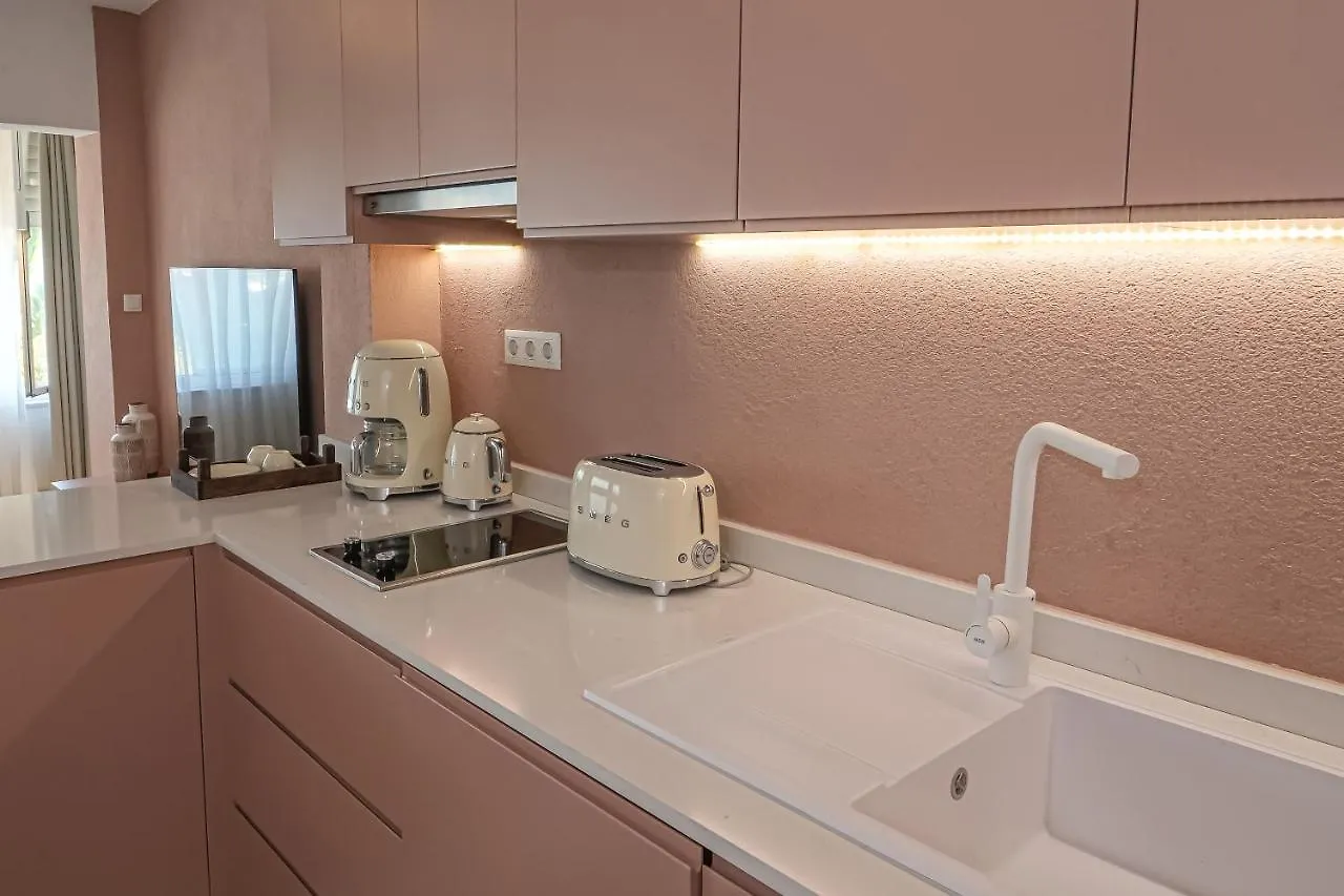 住宿加早餐酒店 Bono Residence 马尔马里斯